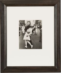 Alfred Eisenstaedt - VJ day
