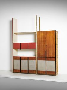 GRASSI LILIANA (1923 - 1985) - Mobile ad incasso su disegno a due campate con ripiano a giorno, stipi, guardaroba, esecuzione Serafino Arrighi, Cantù