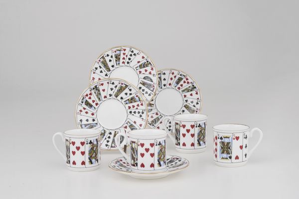 Set elisabettiano di quattro tazze e piattini di demeritasse in porcellana fine Staffordshire, entro scatola originale  - Asta Antiquariato - Associazione Nazionale - Case d'Asta italiane