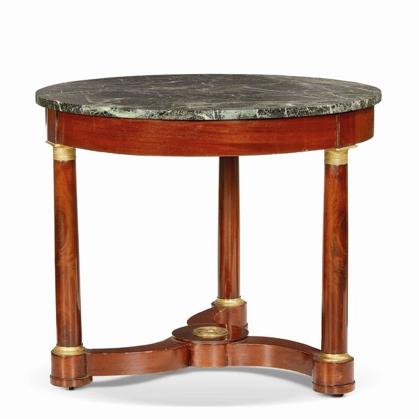 TAVOLINO DA CENTRO, FRANCIA, SECOLO XIX  - Asta INTERNATIONAL FINE ART - Associazione Nazionale - Case d'Asta italiane