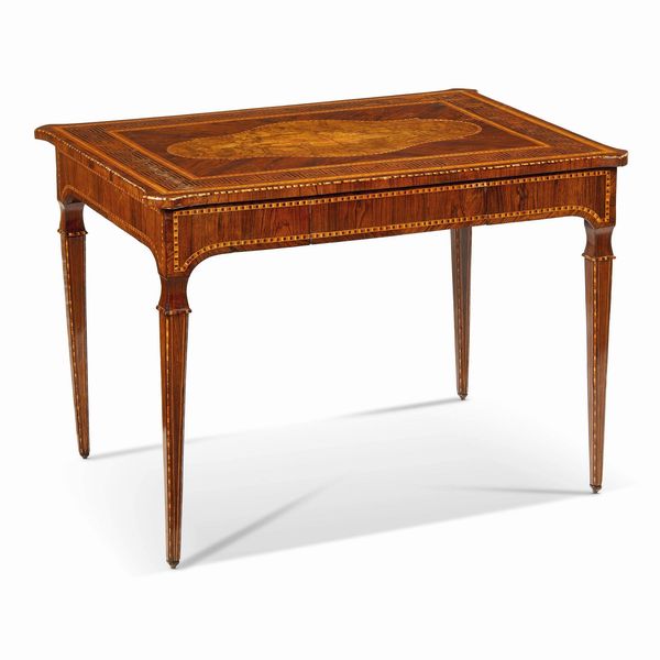 TAVOLO DA CENTRO, FINE SECOLO XVIII  - Asta INTERNATIONAL FINE ART - Associazione Nazionale - Case d'Asta italiane