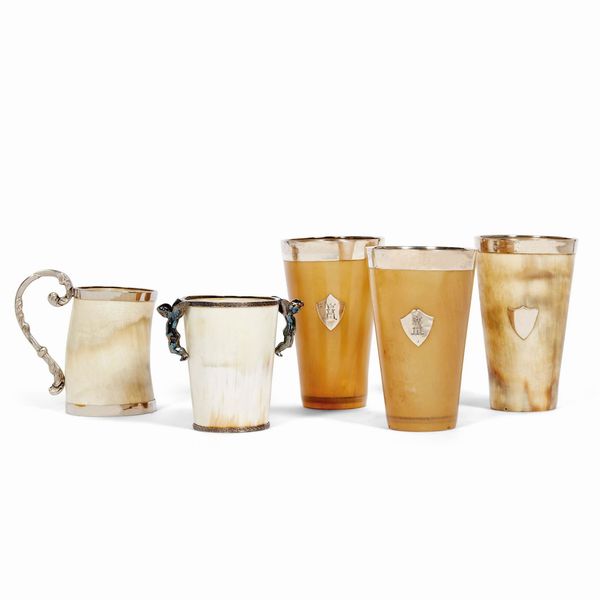 ASSORTIMENTO DI BOCCALI, INGHILTERRA, SECOLO XX  - Asta INTERNATIONAL FINE ART - Associazione Nazionale - Case d'Asta italiane