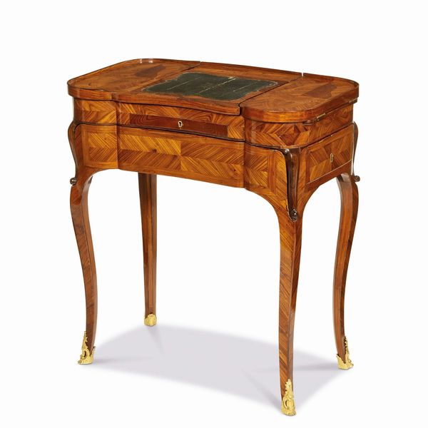 TAVOLINO DA CAMERA SCOMPONIBILE, TORINO, CIRCA 1750  - Asta INTERNATIONAL FINE ART - Associazione Nazionale - Case d'Asta italiane
