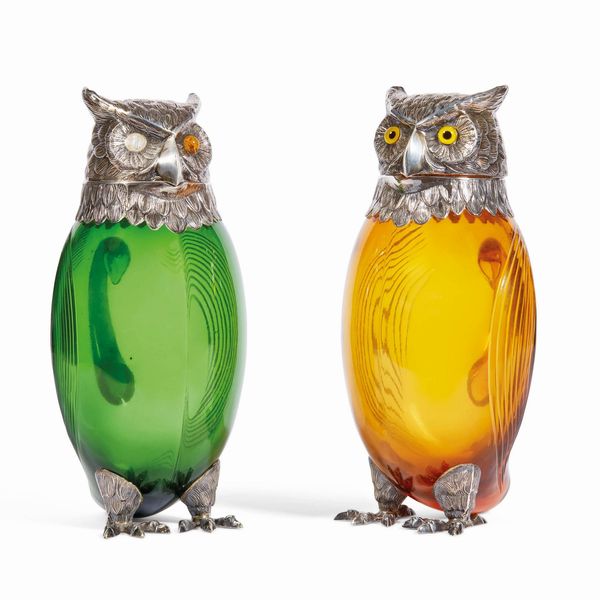 COPPIA DI VERSATOI, SPAGNA, SECOLO XX  - Asta INTERNATIONAL FINE ART - Associazione Nazionale - Case d'Asta italiane