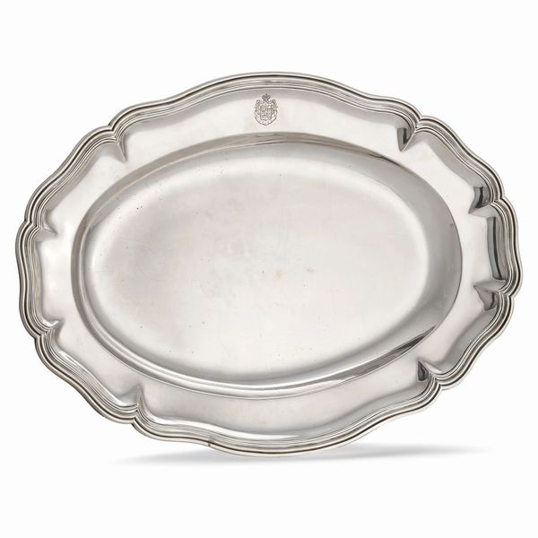 VASSOIO, AUGSBURG, SECOLO XIX  - Asta Argenti italiani ed europei - Associazione Nazionale - Case d'Asta italiane