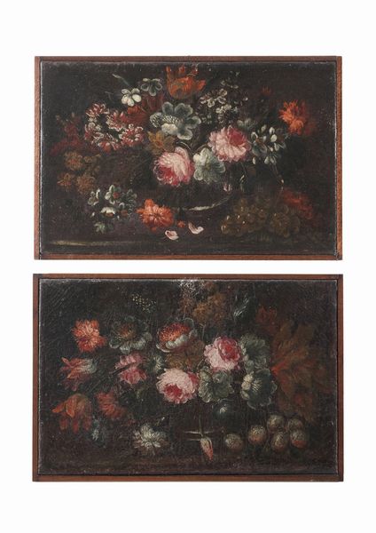 Scuola del XVIII secolo Nature morte con composizioni di fiori  - Asta Dipinti Antichi - Associazione Nazionale - Case d'Asta italiane