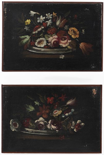 Scuola del XVIII secolo Nature morte con composizioni di fiori  - Asta Dipinti Antichi - Associazione Nazionale - Case d'Asta italiane