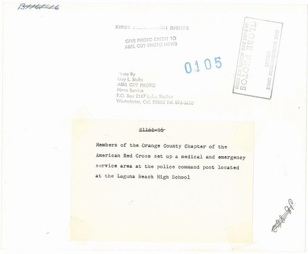 Guy L. Stulz : lotto di 5 fotografie Senza titolo (Laguna Beach Rock)  - Asta Fotografia - Associazione Nazionale - Case d'Asta italiane