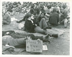 Guy L. Stulz : lotto di 5 fotografie Senza titolo (Laguna Beach Rock)  - Asta Fotografia - Associazione Nazionale - Case d'Asta italiane