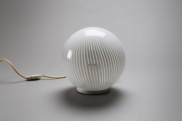 VENINI : Lampada da tavolo serie Tessuto anni '60.  - Asta ASTA 291 - DESIGN (online) - Associazione Nazionale - Case d'Asta italiane