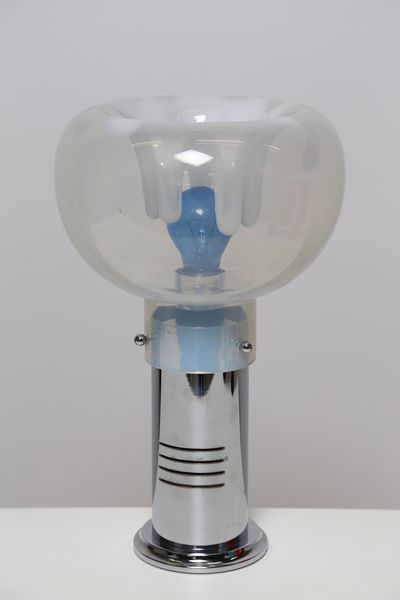 ZUCCHERI TONI (1937 - 2008) : Lampada da tavolo, produzione Veart, anni '60.  - Asta ASTA 291 - DESIGN (online) - Associazione Nazionale - Case d'Asta italiane