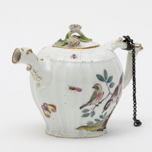 Piccola teiera Meissen, 1745-1750 circa  - Asta Maioliche e Porcellane - Associazione Nazionale - Case d'Asta italiane