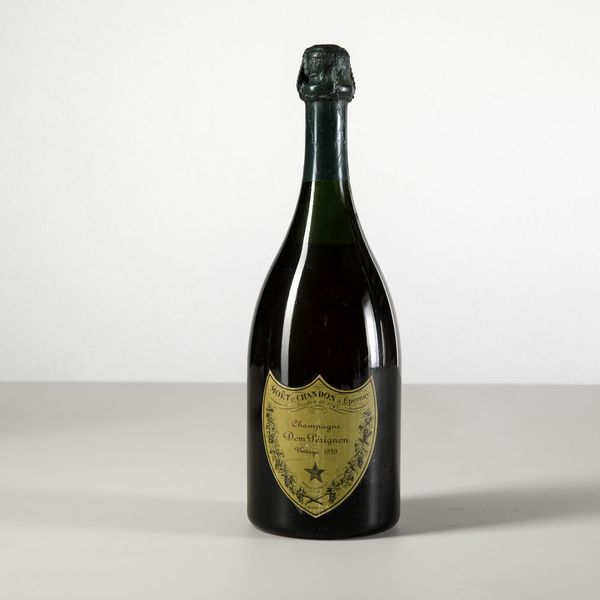 Moet et Chandon, Dom Perignon  - Asta Heritage. Vini e Distillati da Collezione - Associazione Nazionale - Case d'Asta italiane