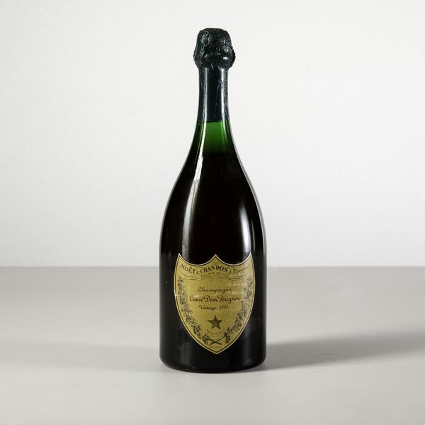 Moet et Chandon, Dom Perignon  - Asta Heritage. Vini e Distillati da Collezione - Associazione Nazionale - Case d'Asta italiane