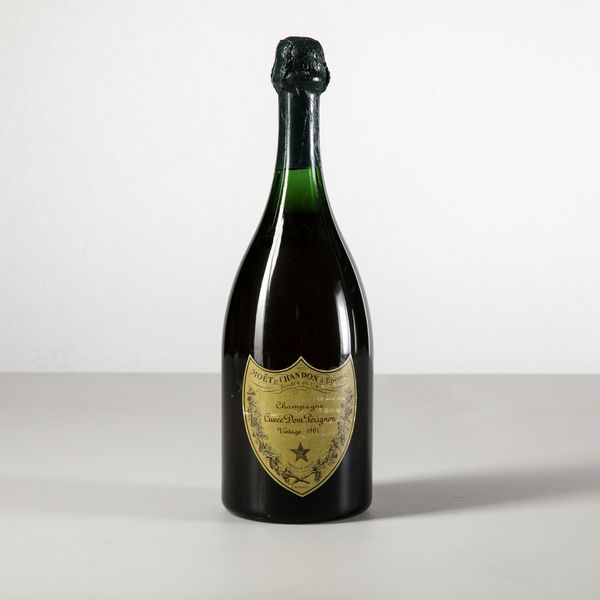 Moet et Chandon, Dom Perignon  - Asta Heritage. Vini e Distillati da Collezione - Associazione Nazionale - Case d'Asta italiane