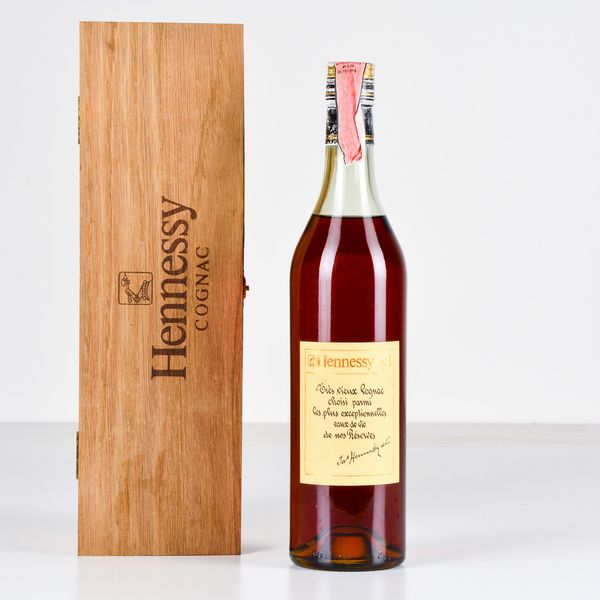 Hennessy, Cognac numero uno  - Asta Heritage. Vini e Distillati da Collezione - Associazione Nazionale - Case d'Asta italiane