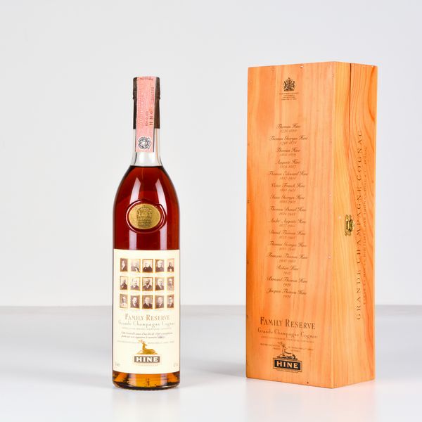 Hine, Grande Champagne Cognac Family Reserve  - Asta Heritage. Vini e Distillati da Collezione - Associazione Nazionale - Case d'Asta italiane