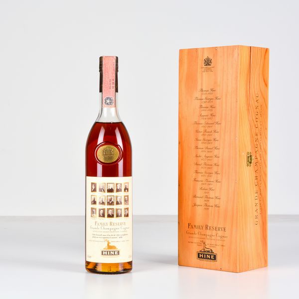 Hine, Grande Champagne Cognac Family Reserve  - Asta Heritage. Vini e Distillati da Collezione - Associazione Nazionale - Case d'Asta italiane