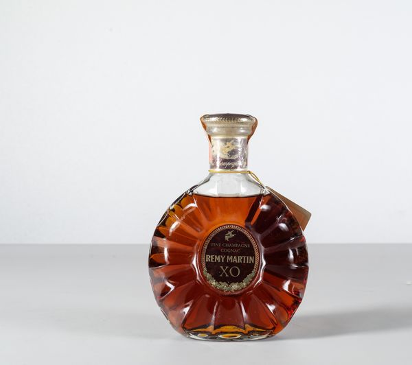 Remy Martin, Fine Champagne Cognac Extra Old  - Asta Heritage. Vini e Distillati da Collezione - Associazione Nazionale - Case d'Asta italiane