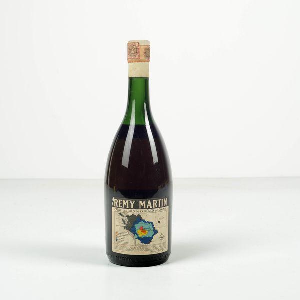 Remy Martin, Fine Champagne Cognac V.S.O.P  - Asta Heritage. Vini e Distillati da Collezione - Associazione Nazionale - Case d'Asta italiane