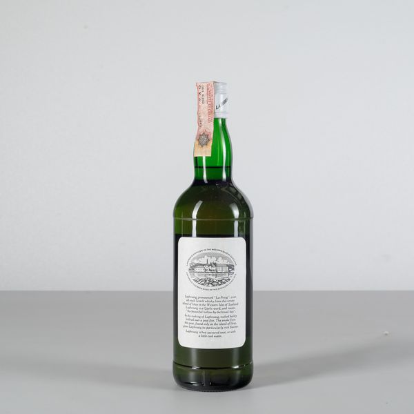 Laphroaig, Unblended Islay Malt Scotch Whisky 10 years old  - Asta Heritage. Vini e Distillati da Collezione - Associazione Nazionale - Case d'Asta italiane