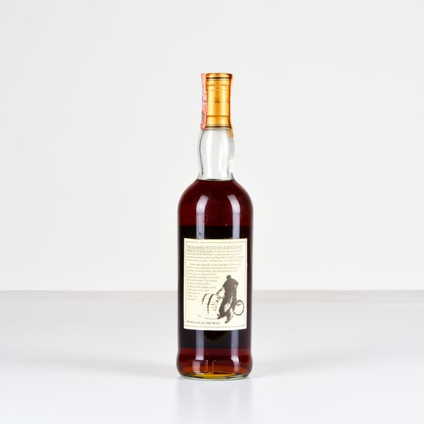 Macallan, Single Highland Malt Scotch Whisky 10 years old full proof Sherry wood  - Asta Heritage. Vini e Distillati da Collezione - Associazione Nazionale - Case d'Asta italiane