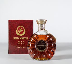 Remy Martin, Fine Champagne Cognac Extra Old  - Asta Heritage. Vini e Distillati da Collezione - Associazione Nazionale - Case d'Asta italiane