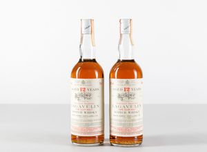 Lagavulin, White Horse Distillers, Pure Islay Malt Scotch Whisky 12 years old  - Asta Heritage. Vini e Distillati da Collezione - Associazione Nazionale - Case d'Asta italiane