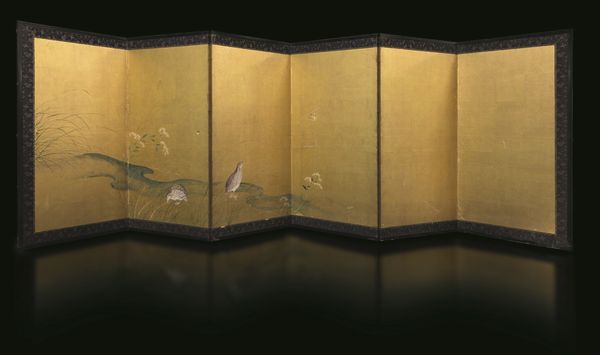 Paravento a sei ante raffigurante scena naturalistica su fondo oro, Giappone, periodo Meiji (1868-1912)  - Asta Fine Chinese Works of Art - Associazione Nazionale - Case d'Asta italiane