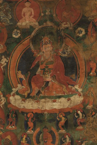 Thangka su seta con figura di Lama centrale e altre divinit, Tibet, XVIII secolo  - Asta Fine Chinese Works of Art - Associazione Nazionale - Case d'Asta italiane