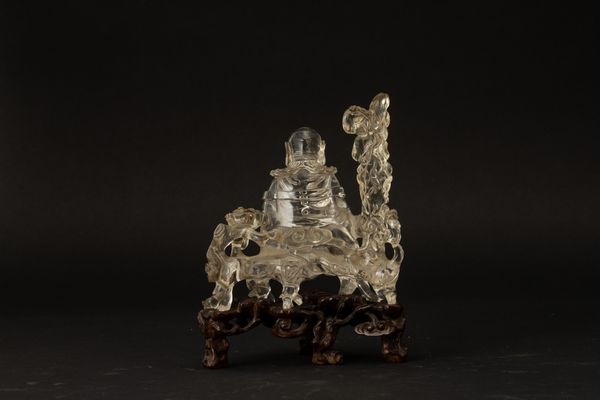 Figura di Buddha magro scolpito in cristallo di rocca, Cina, Dinastia Qing, XIX secolo  - Asta Fine Chinese Works of Art - Associazione Nazionale - Case d'Asta italiane