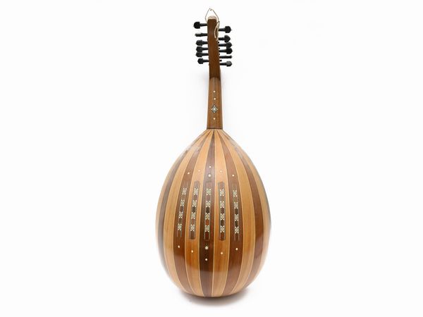 Oud  - Asta Curiosit siciliane e strumenti musicali da Casa D'Agata - Associazione Nazionale - Case d'Asta italiane