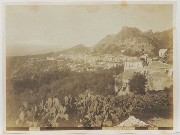 ,Giovanni Crupi : Taormina Hotel Timeo, 1890 circa  - Asta Immagini di Sicilia dallo Studio d'Agata ed altre collezioni - Associazione Nazionale - Case d'Asta italiane