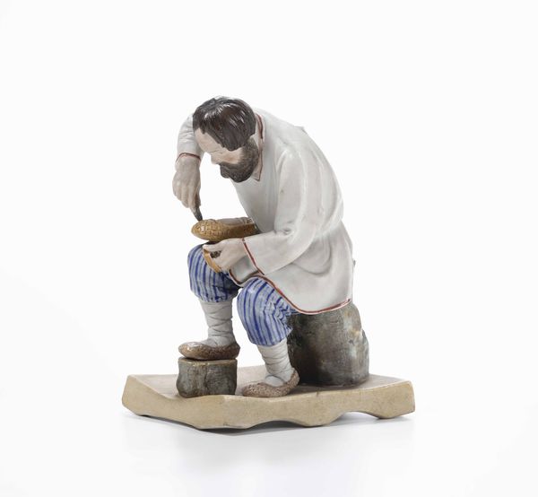 Figurina di calzolaio Russia, Mosca, Manifattura Gardner, 1860-1890 circa  - Asta Ceramiche | Cambi Time - Associazione Nazionale - Case d'Asta italiane