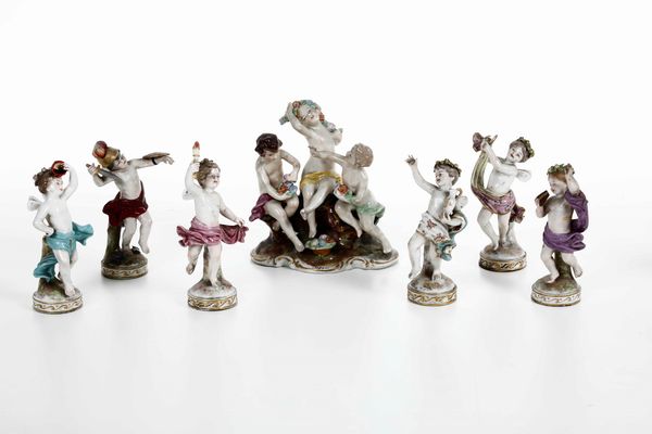 Un gruppo e sei figurine di putti XX secolo  - Asta Ceramiche | Cambi Time - Associazione Nazionale - Case d'Asta italiane