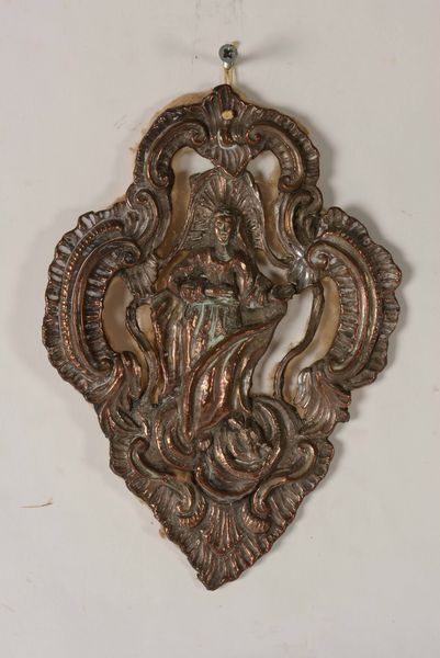 Placca in rame raffigurante Madonna. Arte italiana del XVIII secolo  - Asta Scultura e Oggetti d'Arte | Cambi Time - Associazione Nazionale - Case d'Asta italiane