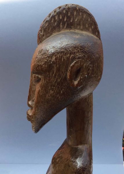 Arte africana, figura femminile stante  - Asta Antiquariato Febbraio | Cambi Time - Associazione Nazionale - Case d'Asta italiane