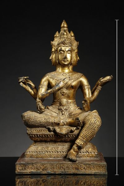 Arte Sud-Est Asiatico : Figura di Phra Phrom in bronzo dorato Thailandia, Rattanakosin (1782-1932) XVIII secolo  - Asta Asta 355 Arte orientale da un'importante collezione privata italiana e altre committenze - Associazione Nazionale - Case d'Asta italiane