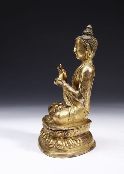 Arte Cinese : Buddha in bronzo dorato Cina, dinastia Qing, XIX secolo  - Asta Asta 355 Arte orientale da un'importante collezione privata italiana e altre committenze - Associazione Nazionale - Case d'Asta italiane