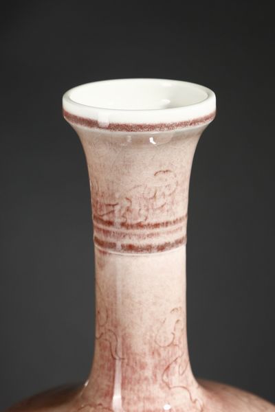 Arte Cinese : Vaso con invetriatura peachbloom Cina, dinastia Qing, XIX secolo  - Asta Asta 355 Arte orientale da un'importante collezione privata italiana e altre committenze - Associazione Nazionale - Case d'Asta italiane