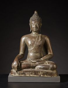 Arte Sud-Est Asiatico - Grande scultura in bronzo raffigurante Buddha Thailandia, regno di Lan Na, XVI-XVII secolo