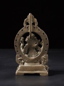 Arte Indiana : Bronzo raffigurante Ganesh Area Himalayana/ India del nord, X-XII secolo  - Asta Asta 355 Arte orientale da un'importante collezione privata italiana e altre committenze - Associazione Nazionale - Case d'Asta italiane