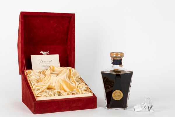 ,Francia : Martell Cordon Bleu Cognac Baccarat Decanter  - Asta Vini e Distillati - Associazione Nazionale - Case d'Asta italiane