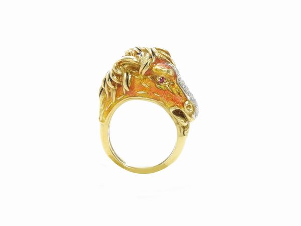 Anello Frascarolo & C animalier in oro giallo con diamanti, rubini e smalti policromi  - Asta Gioielli d'epoca e Orologi - Associazione Nazionale - Case d'Asta italiane