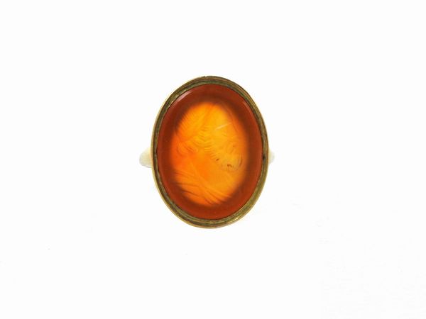 Anello in oro giallo con intaglio in corniola  - Asta Gioielli d'epoca e Orologi - Associazione Nazionale - Case d'Asta italiane