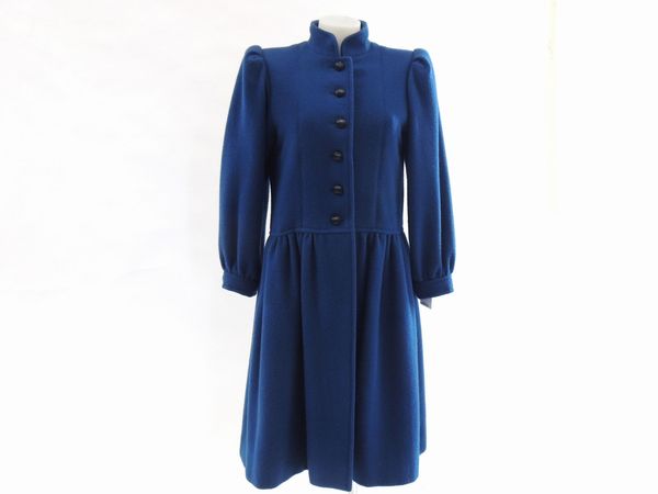 Cappotto in lana blu petrolio, Yves Saint Laurent  - Asta Fashion Vintage e Bijoux / Un guardaroba maschile - Associazione Nazionale - Case d'Asta italiane