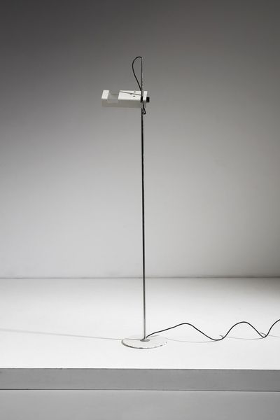 COLOMBO JOE (1930 - 1971) : Lampada da terra Spider per OLuce  - Asta Asta 357 | DESIGN E ARTI DECORATIVE DEL NOVECENTO Online - Associazione Nazionale - Case d'Asta italiane