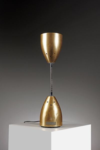 BILL MAX (1908 - 1994) : Lampada da tavolo Sun per Brardinelli  - Asta Asta 357 | DESIGN E ARTI DECORATIVE DEL NOVECENTO Online - Associazione Nazionale - Case d'Asta italiane