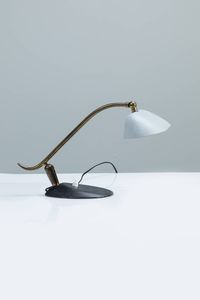 STILUX : Coppia di lampade da tavolo in metallo verniciato e ottone. Anni '50 cm 60x25  - Asta Asta 200 Illuminazione - Associazione Nazionale - Case d'Asta italiane