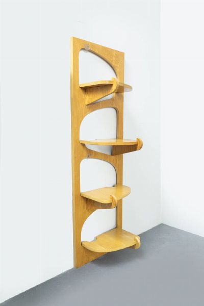 ANONIMA DESIGN (JARETTI  LUZI  PRANDI  RICCATO VIRANO) : Libreria in compensato di betulla. Prod. Bonetto 1970 cm 188x58x36  - Asta Asta 202 Design - Associazione Nazionale - Case d'Asta italiane